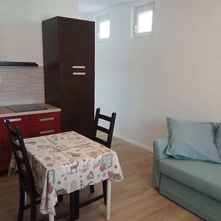 Vinka Apartment Сресер Экстерьер фото