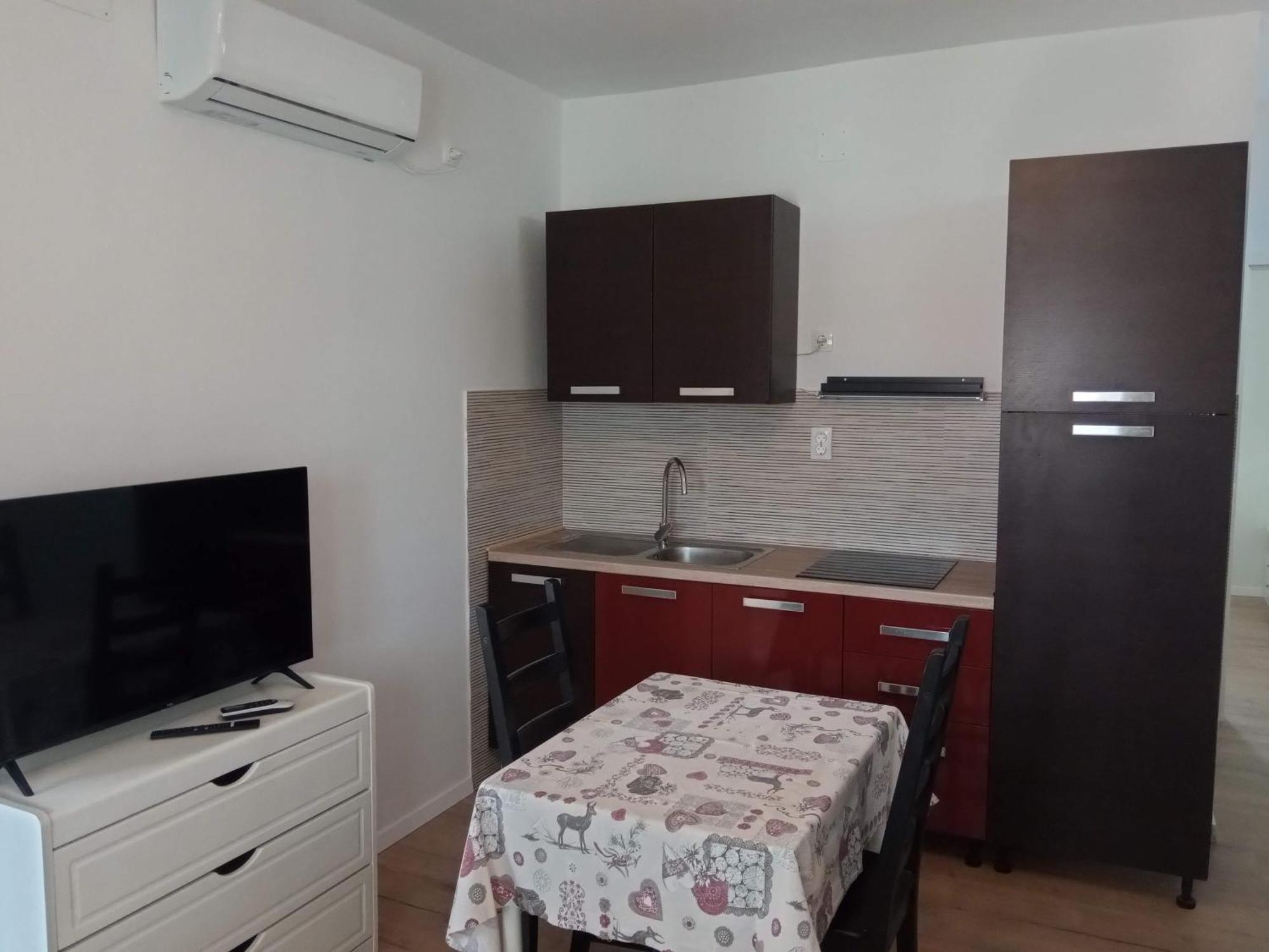 Vinka Apartment Сресер Экстерьер фото
