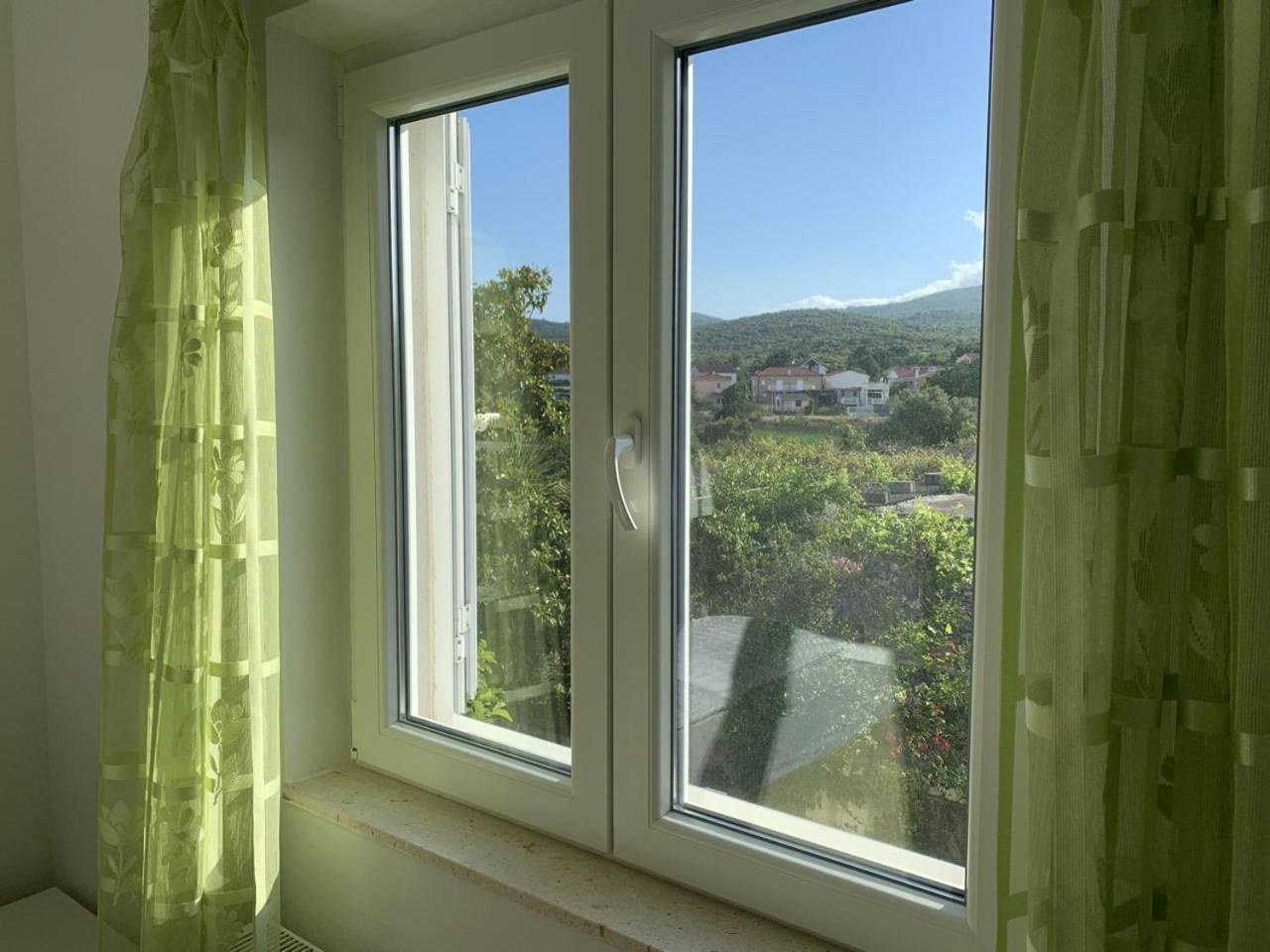 Vinka Apartment Сресер Экстерьер фото